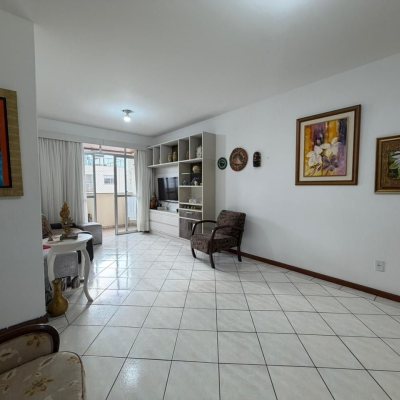 Apartamentos com 101m², 3 quartos (sendo 1 suíte), 1 garagem, no bairro Campinas em São José