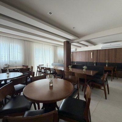 Apartamentos com 101m², 3 quartos (sendo 1 suíte), 1 garagem, no bairro Campinas em São José