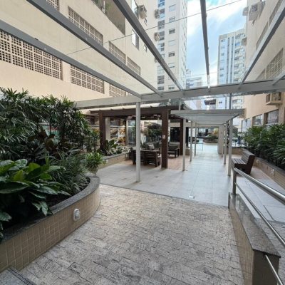 Apartamentos com 101m², 3 quartos (sendo 1 suíte), 1 garagem, no bairro Campinas em São José