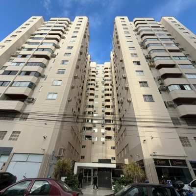 Apartamentos com 101m², 3 quartos (sendo 1 suíte), 1 garagem, no bairro Campinas em São José