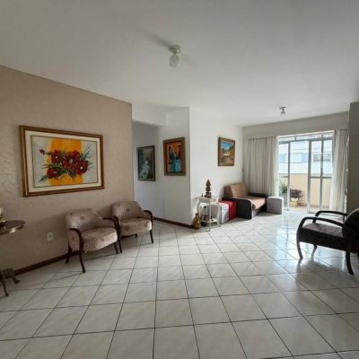Apartamentos com 101m², 3 quartos (sendo 1 suíte), 1 garagem, no bairro Campinas em São José