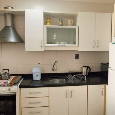 Apartamentos com 72m², 2 quartos (sendo 1 suíte), 1 garagem, no bairro Canasvieiras em Florianópolis