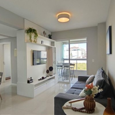 Apartamentos com 71m², 2 quartos (sendo 1 suíte), 1 garagem, no bairro Ingleses em Florianópolis