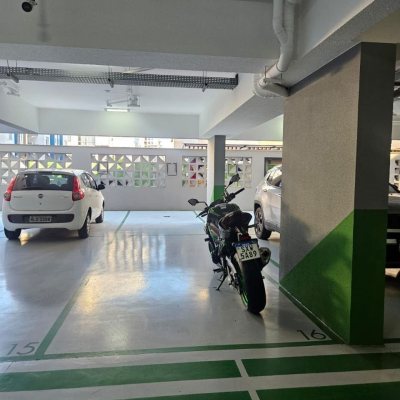 Apartamentos com 94m², 3 quartos (sendo 1 suíte), 2 garagens, no bairro Estreito em Florianópolis
