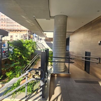 Apartamentos com 94m², 3 quartos (sendo 1 suíte), 2 garagens, no bairro Estreito em Florianópolis