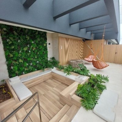 Apartamentos com 94m², 3 quartos (sendo 1 suíte), 2 garagens, no bairro Estreito em Florianópolis