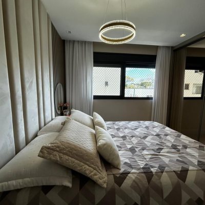 Apartamentos com 94m², 3 quartos (sendo 1 suíte), 2 garagens, no bairro Estreito em Florianópolis