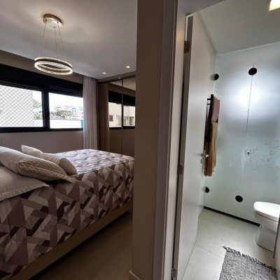 Apartamentos com 94m², 3 quartos (sendo 1 suíte), 2 garagens, no bairro Estreito em Florianópolis