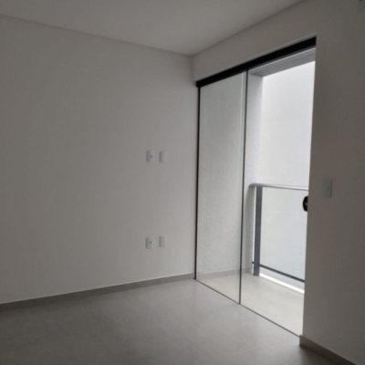 Sobrado Residencial com 360m², 1 quarto, 1 garagem, no bairro Campeche em Florianópolis