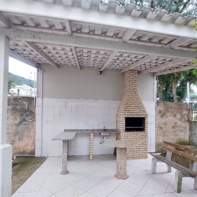 Apartamentos com 80m², 3 quartos, 1 garagem, no bairro Trindade em Florianópolis