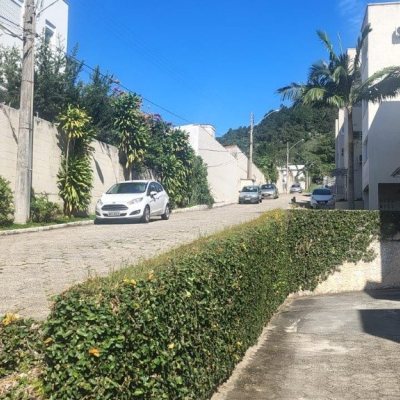 Apartamentos com 80m², 3 quartos, 1 garagem, no bairro Trindade em Florianópolis