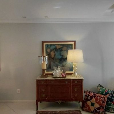 Apartamentos com 115m², 3 quartos (sendo 1 suíte), 2 garagens, no bairro Agronômica em Florianópolis