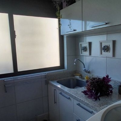 Apartamentos com 115m², 3 quartos (sendo 1 suíte), 2 garagens, no bairro Agronômica em Florianópolis