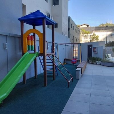 Apartamentos com 115m², 3 quartos (sendo 1 suíte), 2 garagens, no bairro Agronômica em Florianópolis