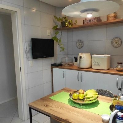 Apartamentos com 115m², 3 quartos (sendo 1 suíte), 2 garagens, no bairro Agronômica em Florianópolis