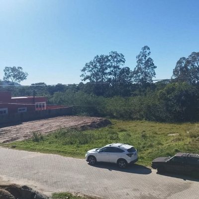 Casa Residencial com 117m², 3 quartos (sendo 1 suíte), 2 garagens, no bairro Ribeirão Da Ilha em Florianópolis