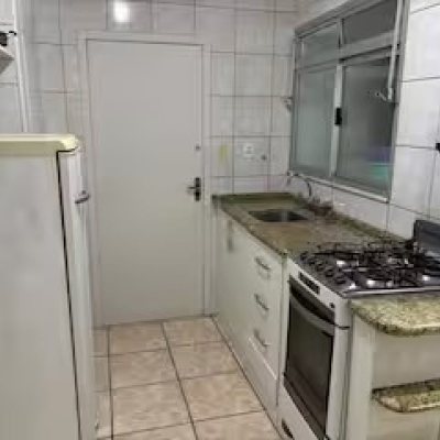 Apartamentos com 81m², 2 quartos, 1 garagem, no bairro Centro em Florianópolis