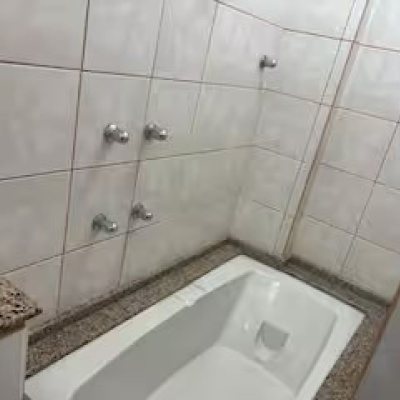 Apartamentos com 81m², 2 quartos, 1 garagem, no bairro Centro em Florianópolis