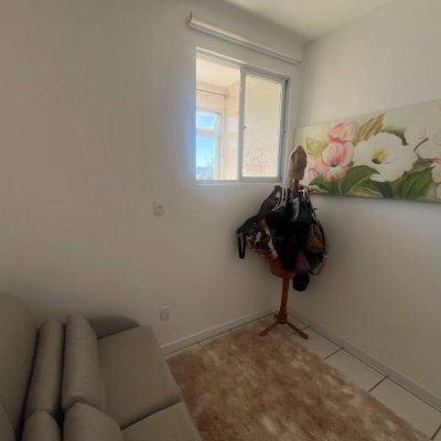 Apartamentos com 81m², 3 quartos (sendo 2 suítes), 1 garagem, no bairro Balneário em Florianópolis