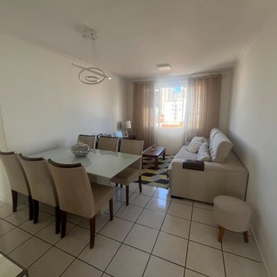 Apartamentos com 81m², 3 quartos (sendo 2 suítes), 1 garagem, no bairro Balneário em Florianópolis