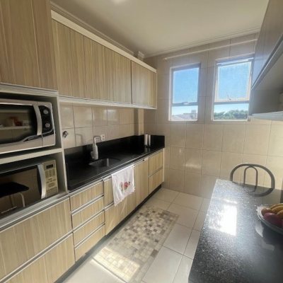 Apartamentos com 81m², 3 quartos (sendo 2 suítes), 1 garagem, no bairro Balneário em Florianópolis