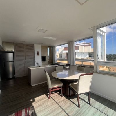 Cobertura com 90m², 1 quarto (sendo 1 suíte), 1 garagem, no bairro Campeche em Florianópolis