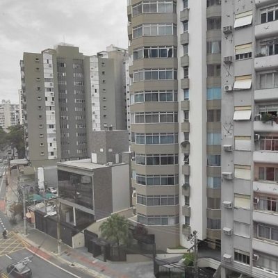 Sala com 30m², 1 garagem, no bairro Centro em Florianópolis