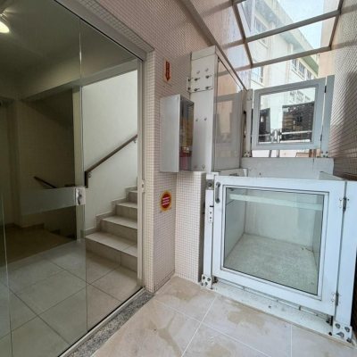 Apartamentos com 68m², 2 quartos (sendo 1 suíte), 2 garagens, no bairro Centro em Florianópolis