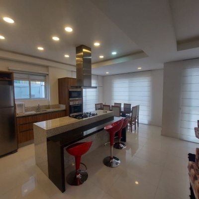 Apartamentos com 78m², 3 quartos (sendo 1 suíte), 1 garagem, no bairro Jardim Cidade De Florianópolis em São José