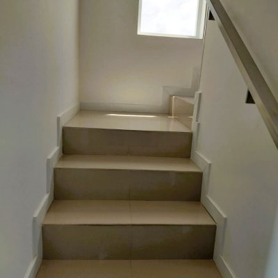 Cobertura com 180m², 3 quartos (sendo 3 suítes), 3 garagens, no bairro Balneário em Florianópolis