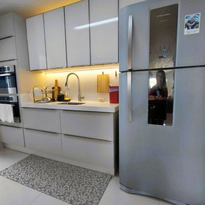 Cobertura com 180m², 3 quartos (sendo 3 suítes), 3 garagens, no bairro Balneário em Florianópolis