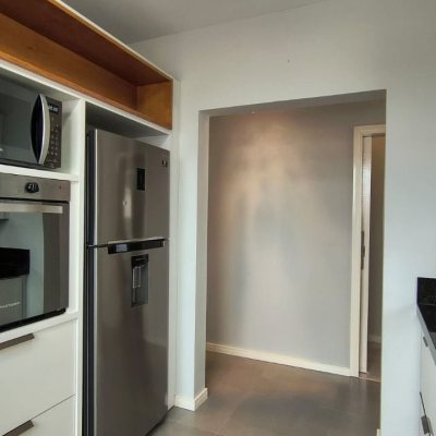 Cobertura com 189m², 3 quartos (sendo 1 suíte), 1 garagem, no bairro Capoeiras em Florianópolis