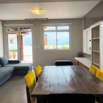 Cobertura com 189m², 3 quartos (sendo 1 suíte), 1 garagem, no bairro Capoeiras em Florianópolis