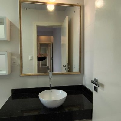 Cobertura com 189m², 3 quartos (sendo 1 suíte), 1 garagem, no bairro Capoeiras em Florianópolis