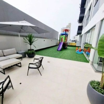 Apartamentos com 75m², 2 quartos (sendo 1 suíte), 1 garagem, no bairro Balneário em Florianópolis