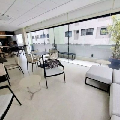 Apartamentos com 75m², 2 quartos (sendo 1 suíte), 1 garagem, no bairro Balneário em Florianópolis