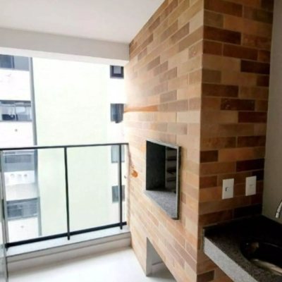 Apartamentos com 75m², 2 quartos (sendo 1 suíte), 1 garagem, no bairro Balneário em Florianópolis