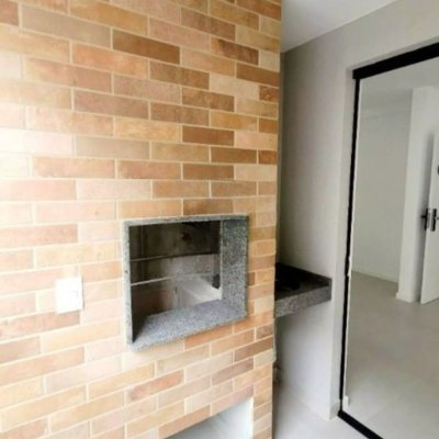 Apartamentos com 75m², 2 quartos (sendo 1 suíte), 1 garagem, no bairro Balneário em Florianópolis