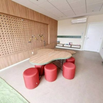 Apartamentos com 75m², 2 quartos (sendo 1 suíte), 1 garagem, no bairro Balneário em Florianópolis