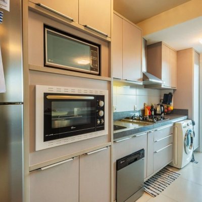 Apartamentos com 78m², 3 quartos (sendo 1 suíte), 1 garagem, no bairro Barreiros em São José