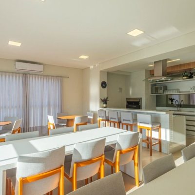 Apartamentos com 78m², 3 quartos (sendo 1 suíte), 1 garagem, no bairro Barreiros em São José