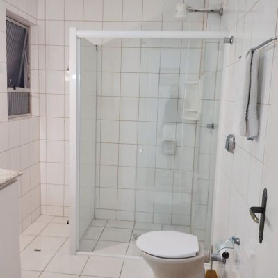 Apartamentos com 102m², 3 quartos (sendo 1 suíte), 1 garagem, no bairro Centro em Florianópolis