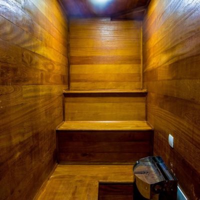 Casa Residencial com 650m², 5 quartos (sendo 2 suítes), 3 garagens, no bairro Cacupé em Florianópolis