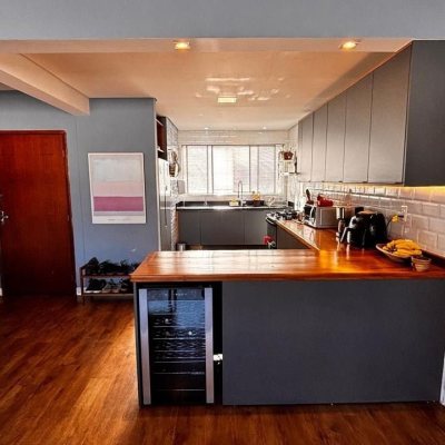 Apartamentos com 117m², 4 quartos (sendo 1 suíte), 1 garagem, no bairro Trindade em Florianópolis