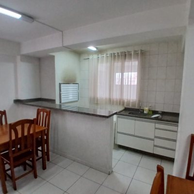 Apartamentos com 76m², 2 quartos (sendo 1 suíte), 1 garagem, no bairro Kobrasol em São José
