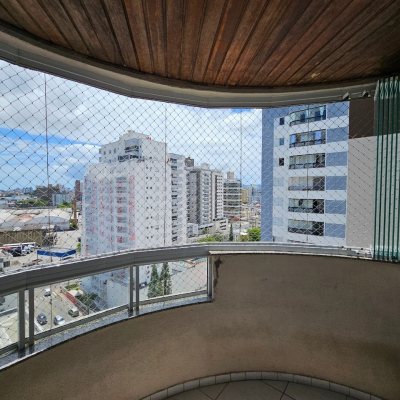 Apartamentos com 76m², 2 quartos (sendo 1 suíte), 1 garagem, no bairro Kobrasol em São José