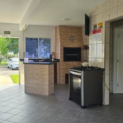 Apartamentos com 49m², 2 quartos, 1 garagem, no bairro Canasvieiras em Florianópolis
