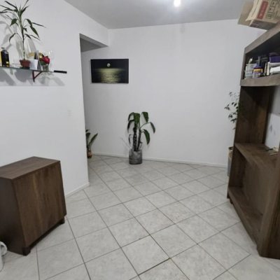 Apartamentos com 49m², 2 quartos, 1 garagem, no bairro Canasvieiras em Florianópolis