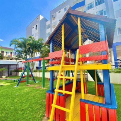 Apartamentos com 81m², 2 quartos (sendo 1 suíte), 1 garagem, no bairro Abraão em Florianópolis