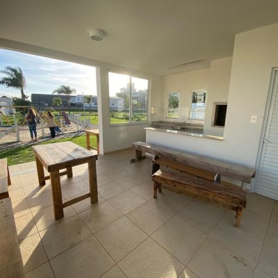 Terrenos Residenciais com 387m², no bairro Campeche em Florianópolis